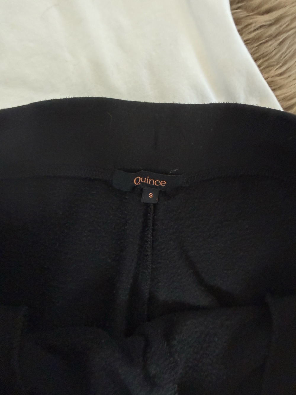 Quince Lounge Set Small White Stretch Cotton Tee Black Super Soft Fleece Shorts - Picture 3 of 7
